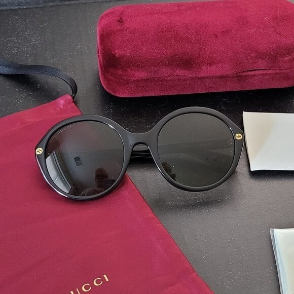 SALE  Gucci Bee black sunglasses New - Picture 2 of 12